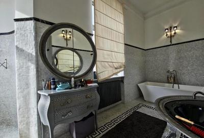 Vila cu arhitectura , 1000mp, 685 mp teren Vila cu arhitectura , 1000mp, 685 mp teren - 12