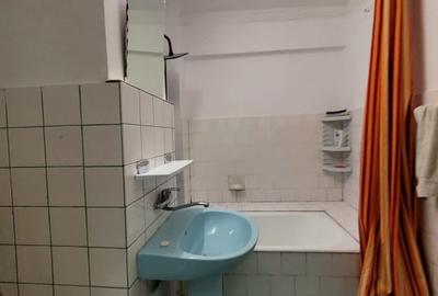 Apartament cu 3 camere semidecomandat, mobilat în Inel I - 6