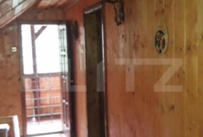 Casa de vacan?a in Piatra Fantanele + 4,5 arii teren - 10