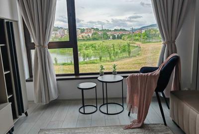 Apartament cu 2 camere semidecomandat în Exterior Vest