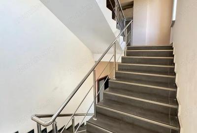 Spațiu comercial, de 68 mp, în P-ța Victoriei