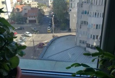 Apartament 3 camere zona ultra centrala situat pe Bulevardul Mamaia NR.70 Apartament 3 camere zona ultra centrala situat pe Bulevardul Mamaia NR.70 - 1