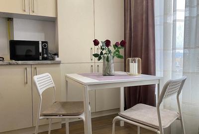 Garsonieră decomandată în Obor