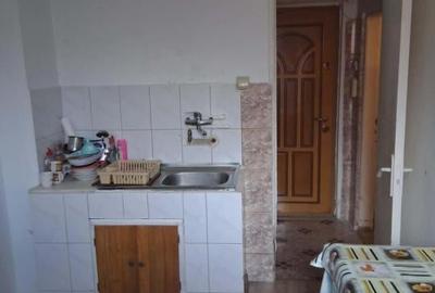 Garsonieră în Războieni - 2