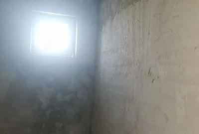 Apartament cu 3 camere semidecomandat în Central - 2