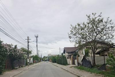 Teren de 980 mp, în Lazu - 8