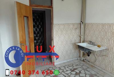Apartament cu 2 camere decomandat în Faleză - 1