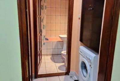 Apartament cu 2 camere semidecomandat în Decebal