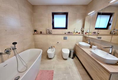 Vila  P+1+Pod, 5 dormitoare, teren 519 mp, mobilată și utilată - Bragadiru - 44