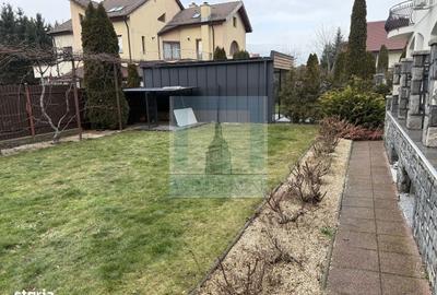 Casă cu 4 camere în Central - 9