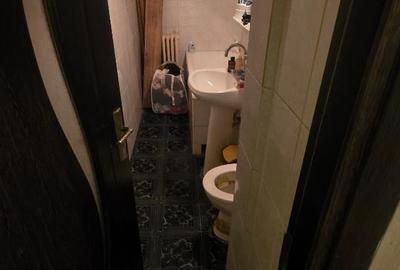 2 camere semidecomandat Zona  KM 4/5 - 9