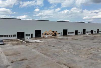 Spațiu comercial, de 6,000 mp, în Central - 3