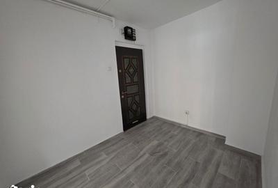 Spațiu comercial, de 50 mp, în 7 Noiembrie - 6