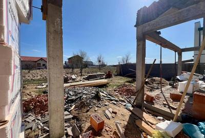 Casă cu 5 camere cu Teren 350 Mp în Giroc