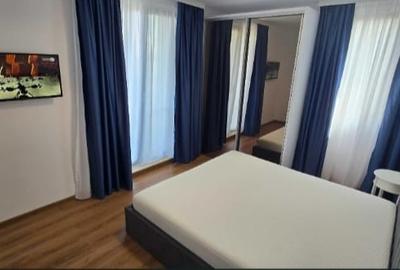 Apartament cu 3 camere decomandat, mobilat în Faleza Nord
