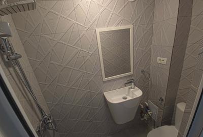 Garsonieră semidecomandată, mobilată în CET - 8