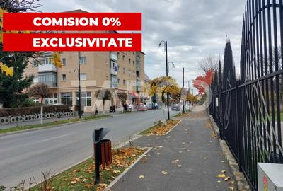 Apartament cu 3 camere decomandat, mobilat în Vest