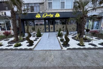 Spațiu comercial, de 80 mp, în Central - 3