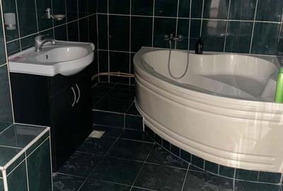 Apartament cu 3 camere decomandat în Central - 6