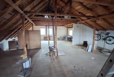 De vanzare-Casa P+M ?i 565 m teren in Mun. Rm Valcea, cartier Goranu, Calea Bucure?ti 127 A - 3