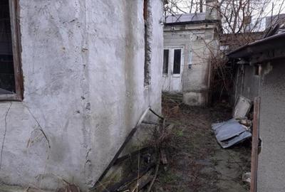 Casă cu 5 camere cu Teren 535 Mp în Central - 2