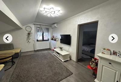 Apartament cu 3 camere decomandat în Central - 1