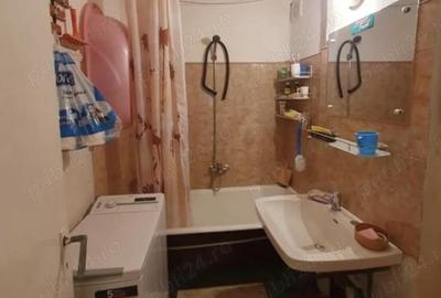 Apartament cu 2 camere decomandat în Micro 15 - 4
