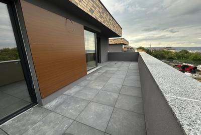 Casa tip duplex semifinisat , 180 mp utili , 400 mp teren zona Faget - 15