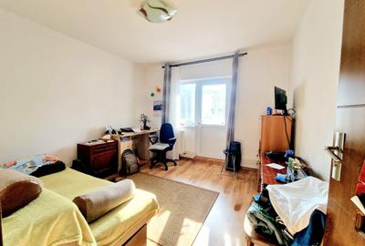 Apartament cu 4 camere decomandat, mobilat în Tomis III - 8