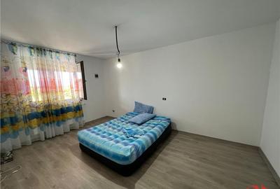 Vila P 1 de in zona Laminoru SUD - 17