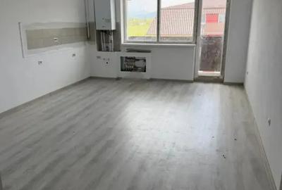 Garsonieră decomandată în Sânpetru - 2
