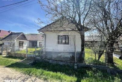 Casă cu 3 camere cu Teren 957 Mp în Bobâlna - 10