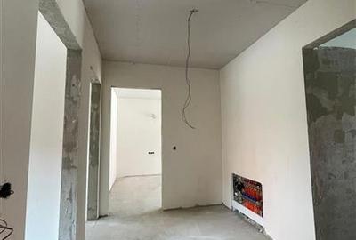 Casă cu 5 camere cu Teren 240 Mp în Iris - 13