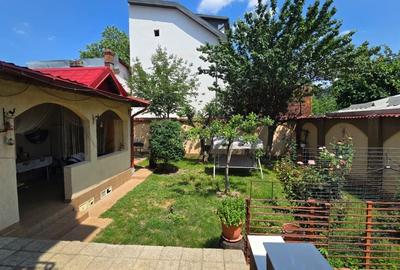 Casă individuală cu 8 camere cu Canalizare în P-ța Alba Iulia - 16