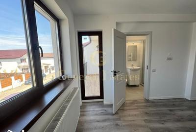 Casă cu 4 camere cu Canalizare în Tărlungeni - 10