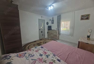 Vand casa 2 camere - 2