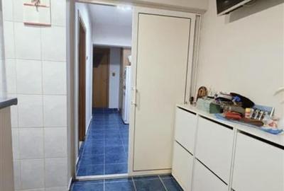 Vanzare Apartament 3 Camere Decomandat Aparatorii Patriei-Al.Tomesti - 4
