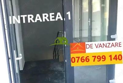 Spatiu comercial nou amenajat 2 intrari/2bai/2centrale/PVC tripan - 19