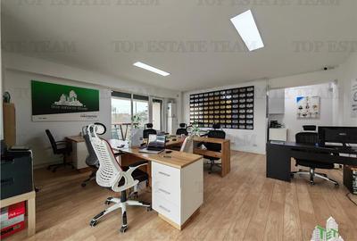 Birou, de 88 mp, în Central - 3