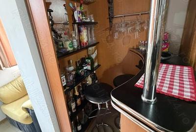 Apartament cu 3 camere decomandat în Nord