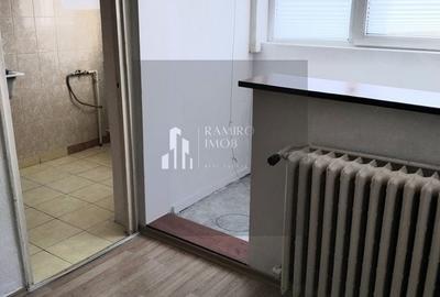 Garsonieră în Titan - 1