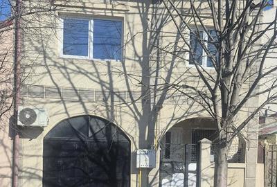 Casă cu Teren 164 Mp în Delfinariu - 2