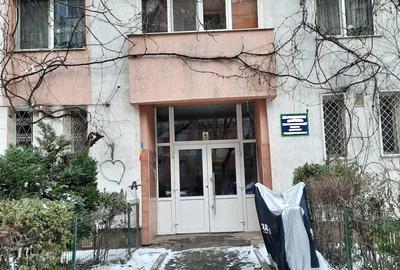 Apartament cu 3 camere decomandat în Gorjului - 2