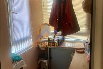 Apartament de vanzare cu 2 camere, zona Ozana - 10