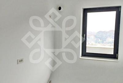 Apartament decomandat cu 3 camere in Prima Urbana 3 - 10