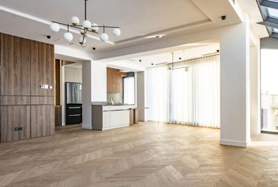 Apartament cu 5 camere decomandat, mobilat în P-ța Victoriei - 3