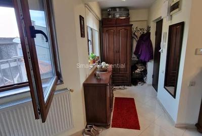 Apartament cu 2 camere semidecomandat, mobilat în Decebal - 2