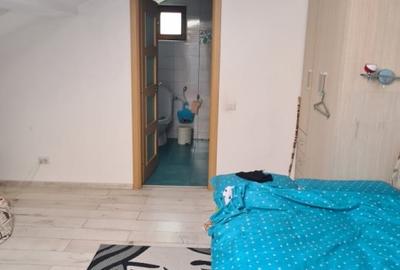 Casă individuală cu 5 camere cu Canalizare în Central - 14