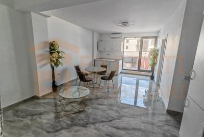 Apartament cu 2 camere decomandat, mobilat în Tomis Plus