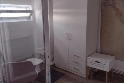 Apartament cu 2 camere decomandat în Central - 4